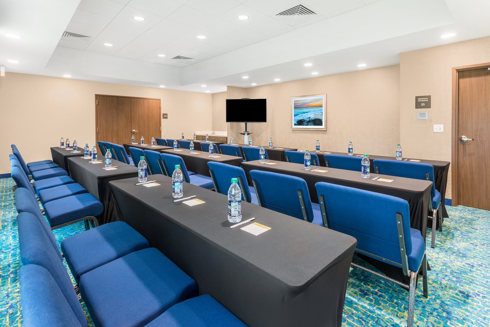 HamptonInn-MaryEstherFL-Meeting-Room.jpg